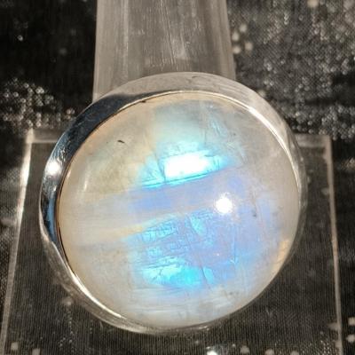 BAGUE REGLABLE PIERRE DE LUNE